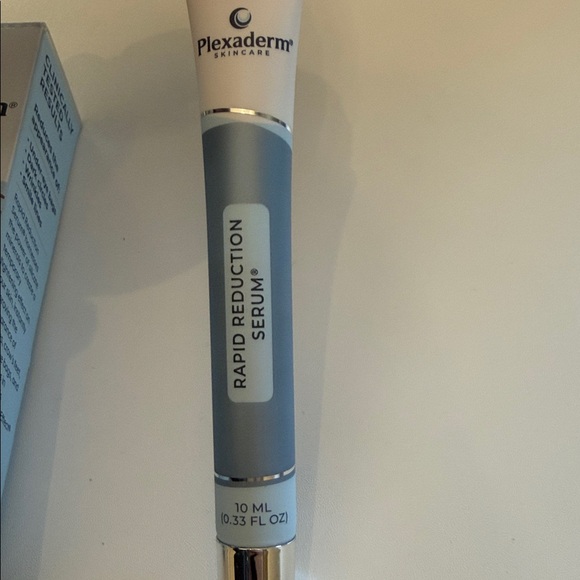 Plexaderm Skincare Rapid Reduction Eye Serum Advanced Formula 10 ML - Picture 2 of 5